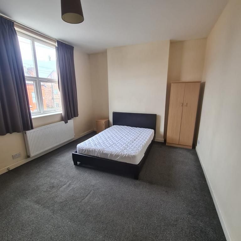 7 bedroom house share to rent - Photo 1