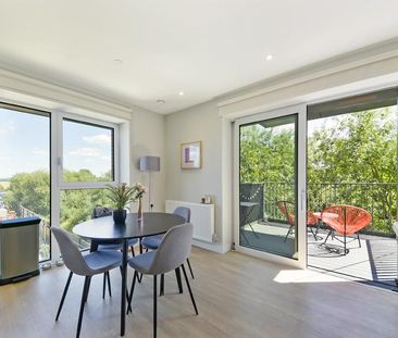 2 bedroom apartment to rent - Photo 5