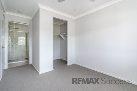 4 Fir Tree Drive, Cotswold Hills QLD 4350 - House For Rent | Domain - Photo 2