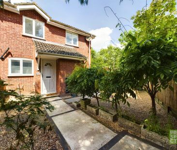 2 bedroom semi-detached house to rent - Photo 2