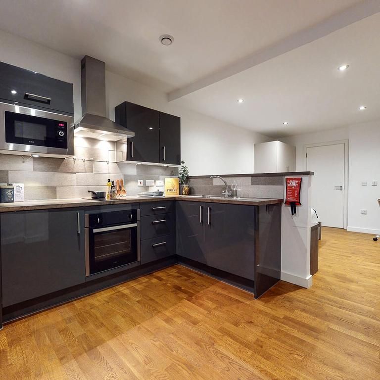 Studio to rent - Photo 1