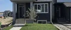 Beautiful and Ultra Spacious 3 Beds and 2.5 Baths House in Wolf Willow | 30 Wolf Hollow Street Southeast, Calgary - Photo 1