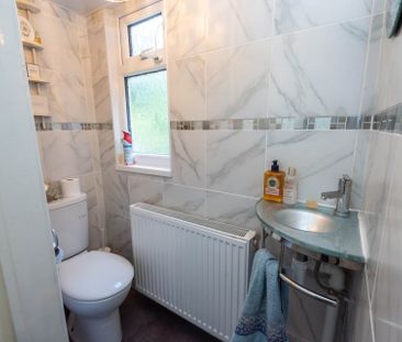 Price £2,050 pcm - Available 06/07/2026 - Unfurnished - Photo 6
