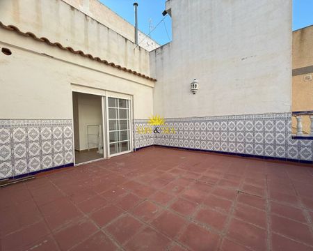 GROUND FLOOR APARTMENT WITH ONE BEDROOM – TORREVIEJA - Photo 2