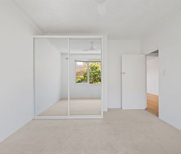 Moments From The Beach - Photo 2