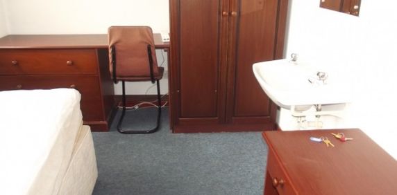 Great Shaw Street | Preston - Photo 2