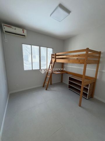 Apartamento com 3 quartos e 72m² para alugar em Centro, Florianópolis. - Foto 2