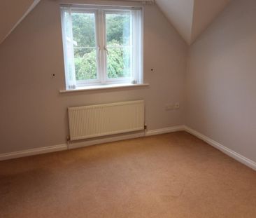 2 bedroom House To Let Total Size: 1098 SQ FT - Photo 5