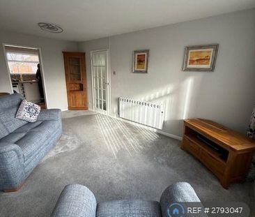 1 bedroom flat to rent - Photo 3