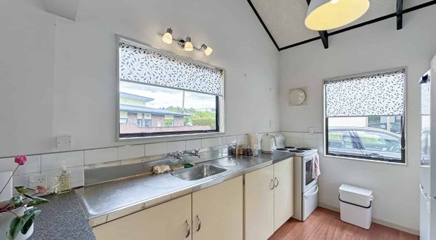 CITY CENTRE - TWO BEDROOMS - Photo 1