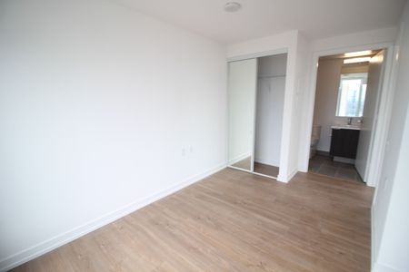 For Lease - 203 College Street Unit# 906, Toronto, Ontario - Photo 4