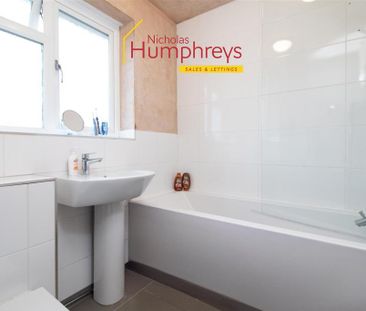 2 bedroom property to rent - Photo 6