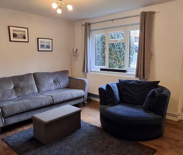 Barrington Road, Swindon, Watchfield - Photo 1