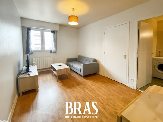 Location Appartement 2 pièces Meublé 28m² VANNES 56000 - Photo 1