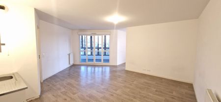 Location Appartement 3 pièces 76m² ARGENTEUIL 95100 - Photo 2