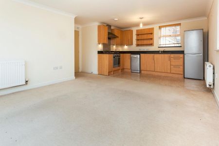 2 bedroom flat to rent - Photo 3