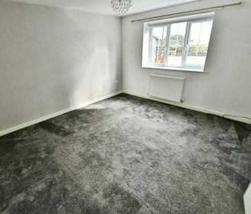 Detached house to rent on - Photo 3