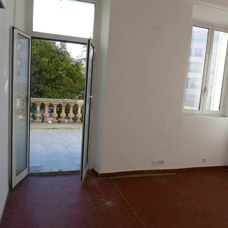 Location Appartement - Antibes Centre - Photo 3