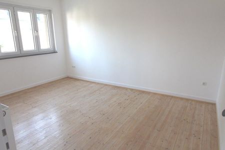 Sparen und genießen: Wärmedämmung und sanierte Balkone! 2-Zimmer WHG - Photo 3