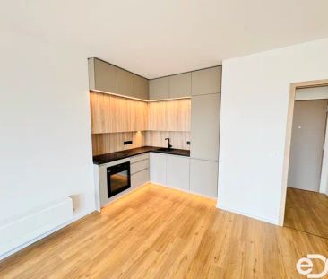 Pronájem krásné bytové jednotky 2+kk/L + garážové stání, 63 m - Photo 4