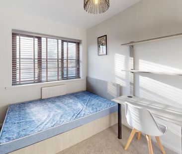1 bedroom in a house share to rent - Photo 6