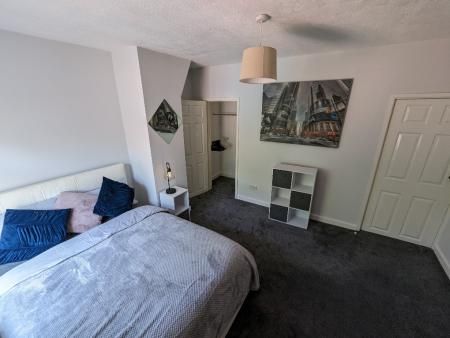 Church Street, Silverdale, ST5 - Photo 3