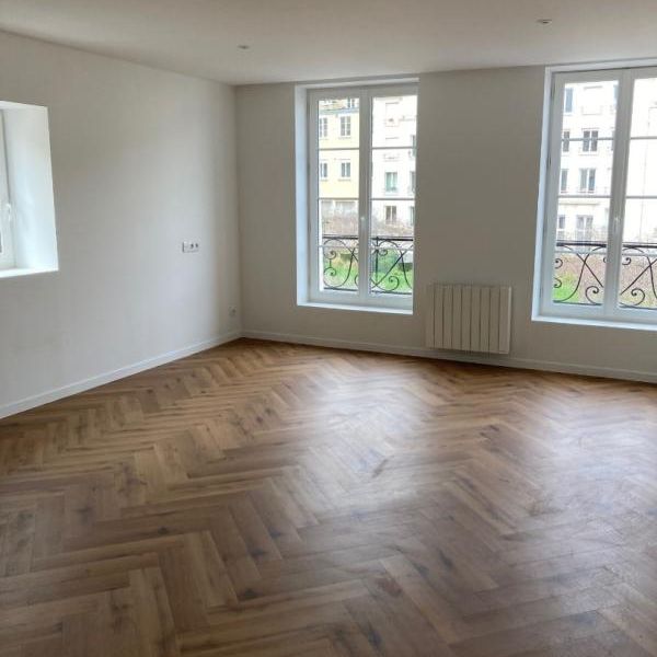 Location Appartement 1 pièce 33m² CAEN 14000 - Photo 2