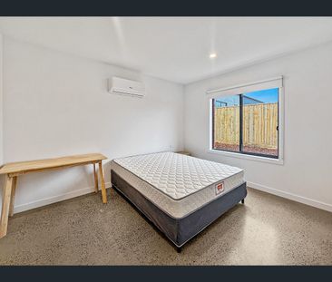 12 Primrose Drive, Waurn Ponds, Vic 3216 - Photo 5