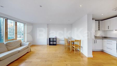 Modern two double bedroom two bathroom near tube & shops - Photo 3