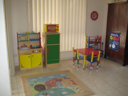 75 Lambor Drive, Mudgeeraba QLD 4213 - House For Rent | Domain - Photo 4