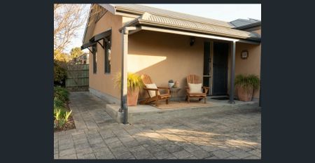 Delightful Three-Bedroom Home in Prime Mount Barker Location - Photo 4