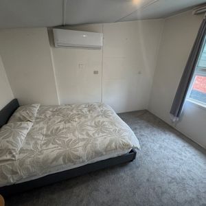 St Kilda East - Photo 2