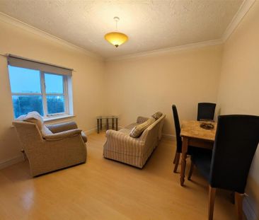 3 bedroom apartment to rent - Photo 1