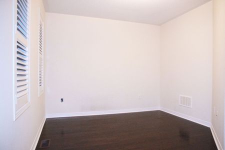 For Lease - 62 Jackson Eli Way Unit# Main & 2nd Floor, Markham, Ontario - Photo 4