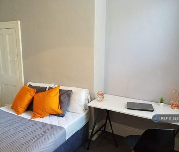 5 bedroom terraced house to rent - Photo 6