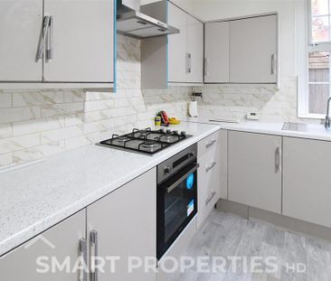 3 bedroom terraced house to rent - Photo 5