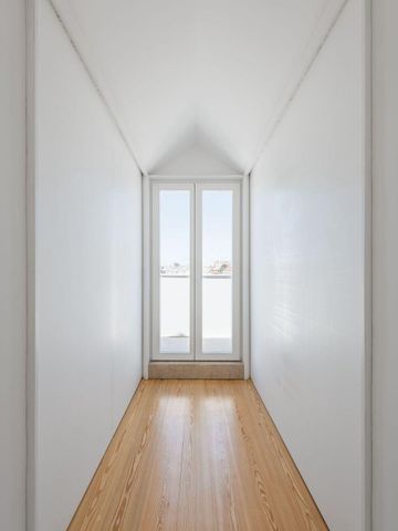 2 Bedroom Apartment with a terrace, Lisboa - Photo 2