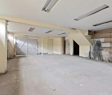 Spacious 3-Bedroom Home with Massive rear carport/storage and Dual ... - Photo 3