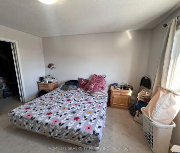 29 Lathbury Street S #main level - Photo 5