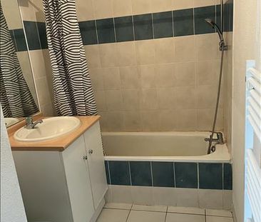 Location Appartement 2 pièces 45m² LANNION 22300 - Photo 5