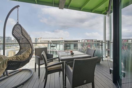 5 bedroom property to let - Photo 2