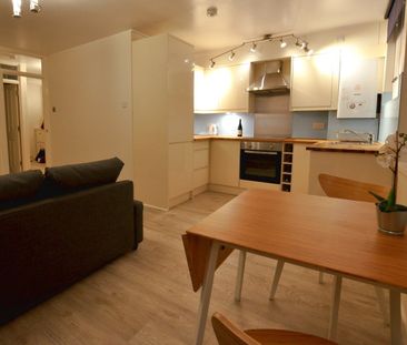 1 Bed Flat, Grosvenor Court, SE19 - Photo 4