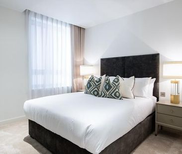 3 bedroom flat to rent - Photo 4