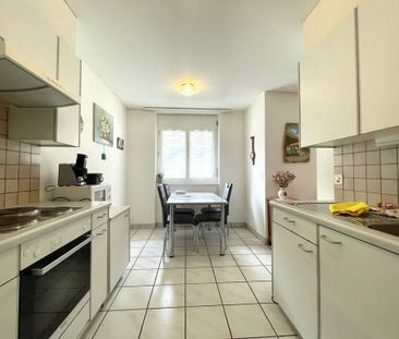 2.5 Zimmer, 60 m², 2. Stock - Photo 3