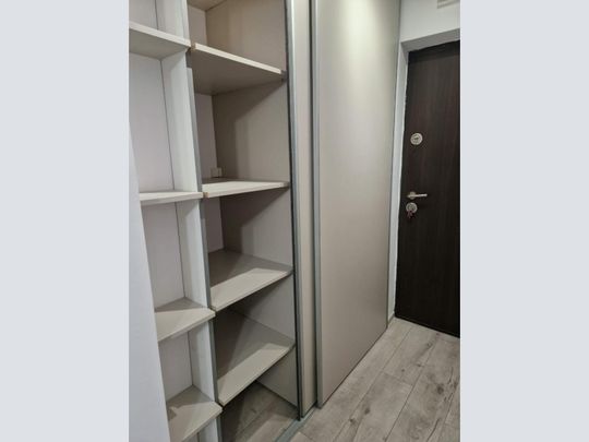 Inchiere Garsonieră Dristor – 5 minute de metrou, complet renova - Photo 1