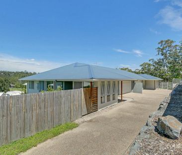 Modern and Spacious Duplex in a Convenient Location - Photo 6