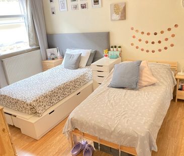 1 Bed Flat, North Common Road, W5 - Photo 5
