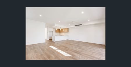 Stylish Three Bedroom 2 Storey Home in the Leafy Suburb St Morris - Photo 2