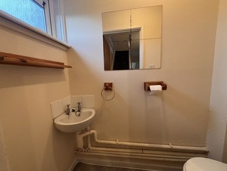 Lilac Grove, Walsall, WS2, Property for rent - Photo 4