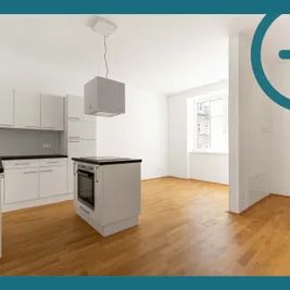 STILLVOLLES 3 ZIMMER ALTBAUJUWEL - Photo 1